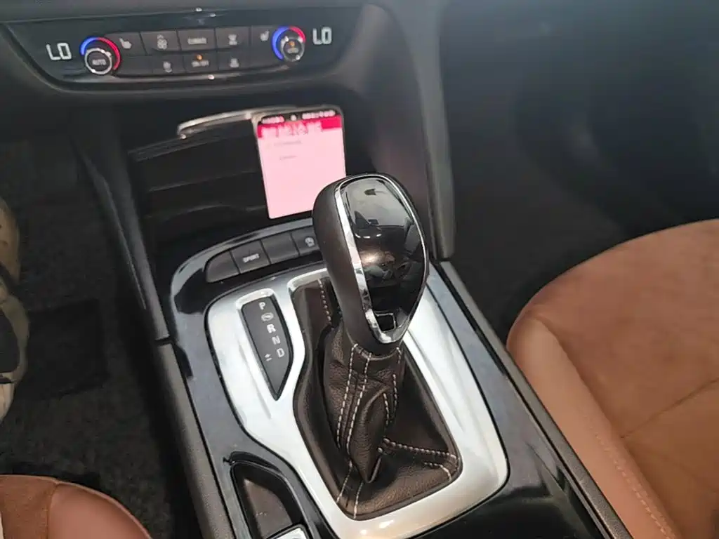Buick Regal — миниатюра 14