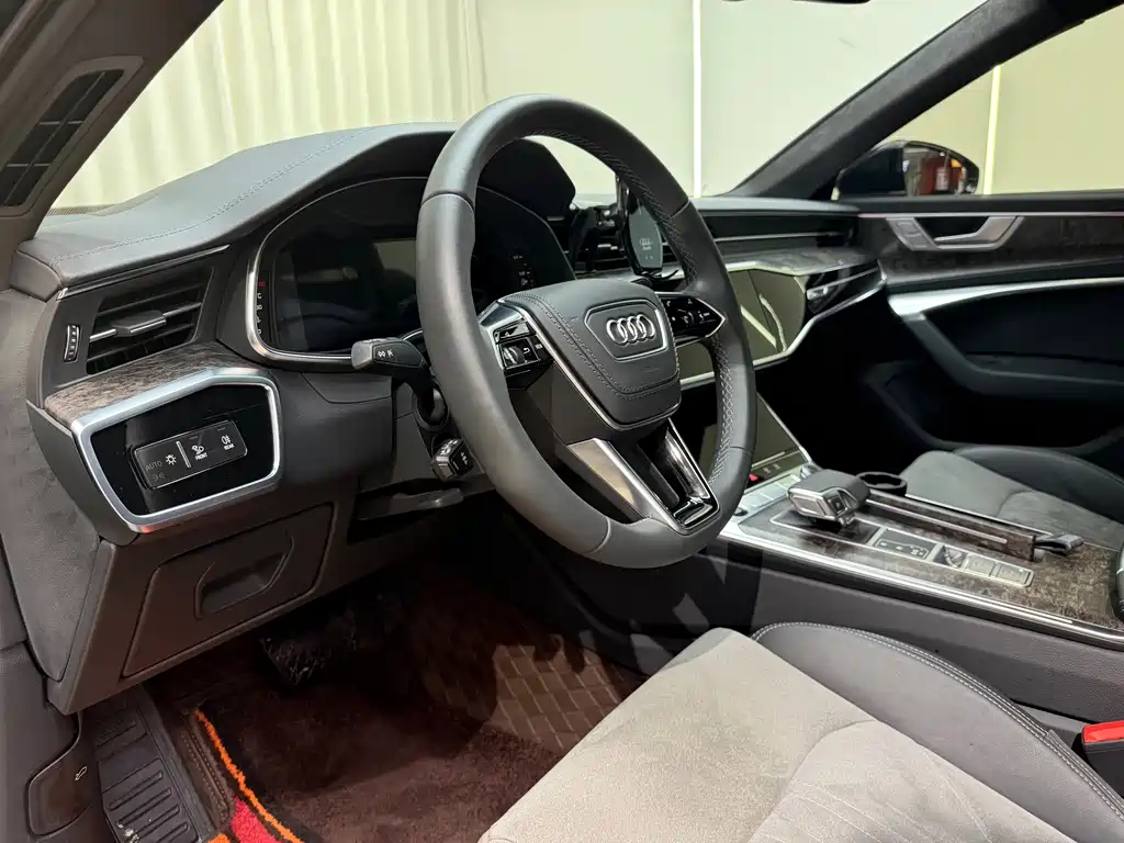 Audi A6L — миниатюра 13