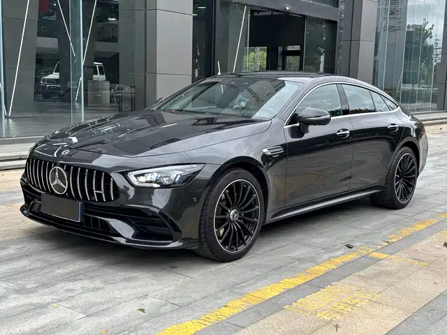 MERCEDES-BENZ AMG GT