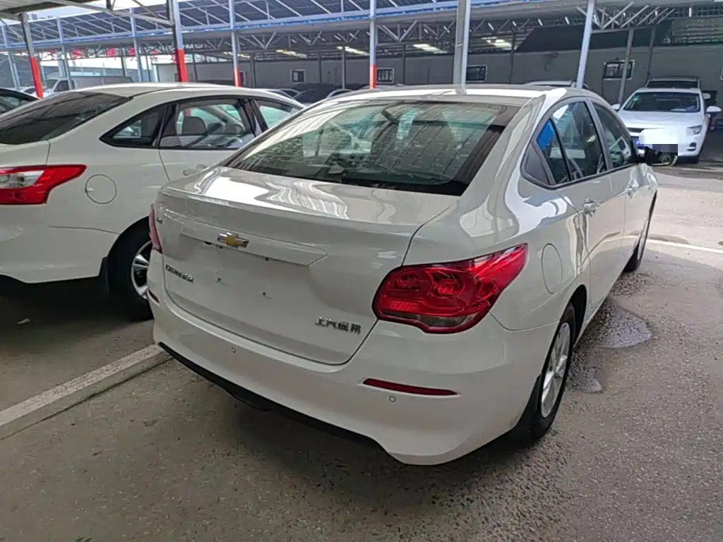 Chevrolet Cavalier — миниатюра 7