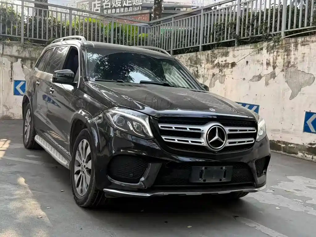 MERCEDES-BENZ GLS