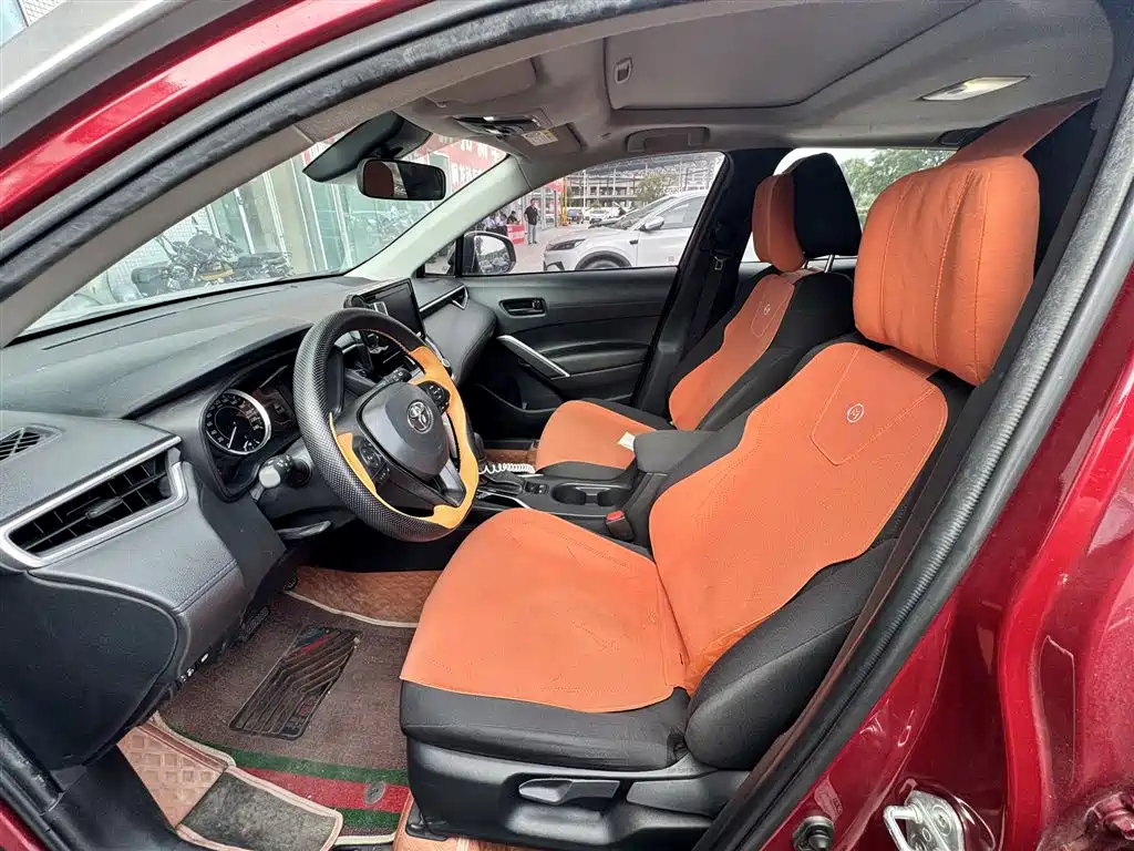 Toyota Corolla Cross — миниатюра 4