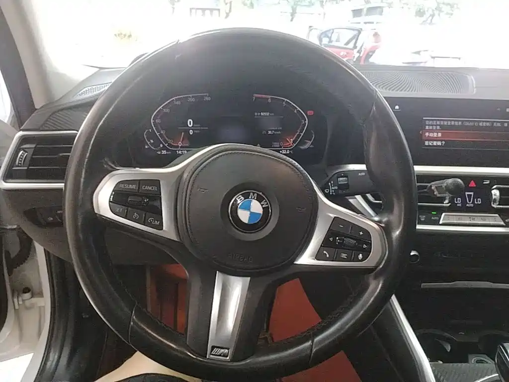 BMW 3 Series — миниатюра 11