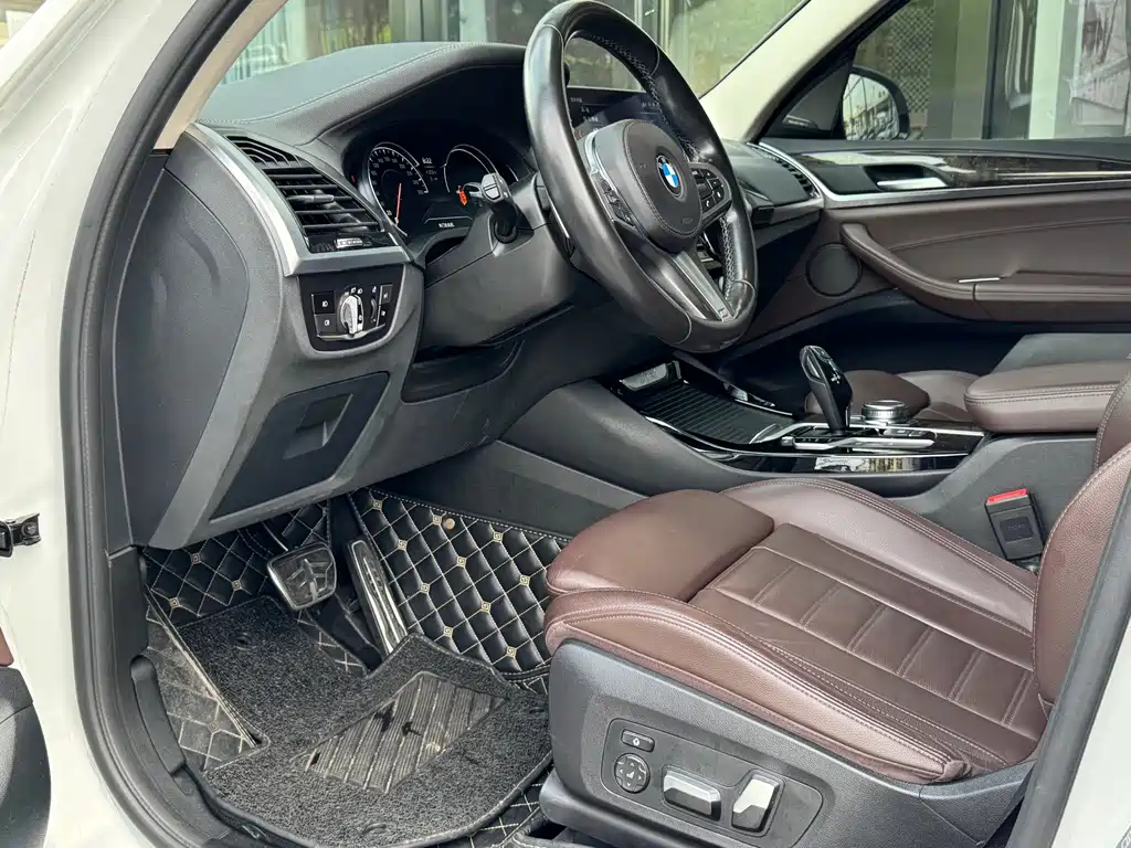 BMW X3 — миниатюра 9