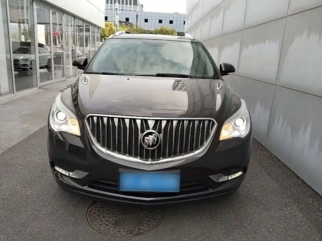 Buick Enclave — миниатюра 3
