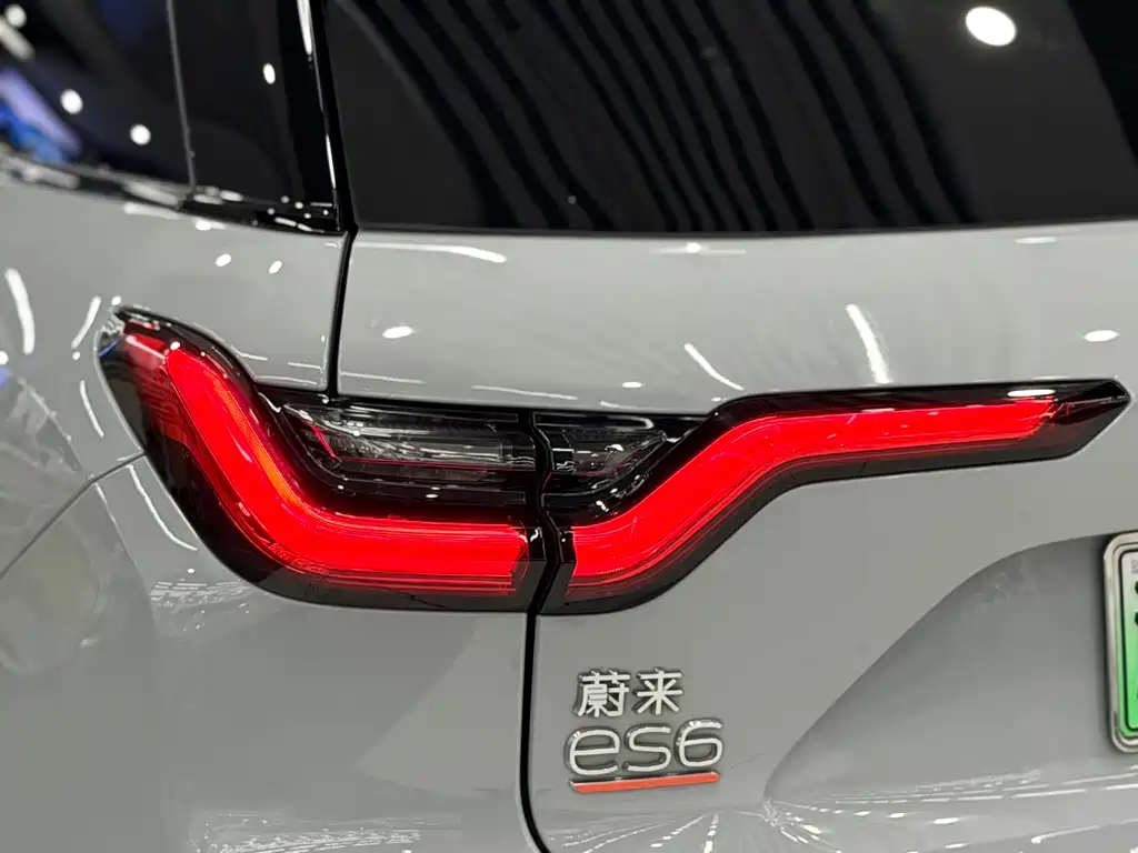 NIO ES6 — миниатюра 17