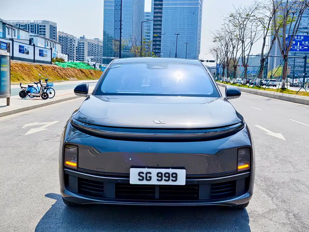 Li Auto IDEAL L7