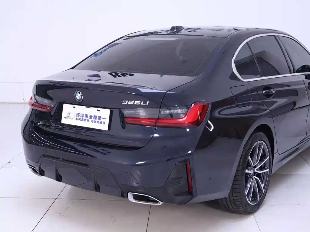 BMW 3 Series — миниатюра 8