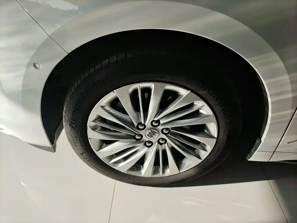 Buick Century — миниатюра 23
