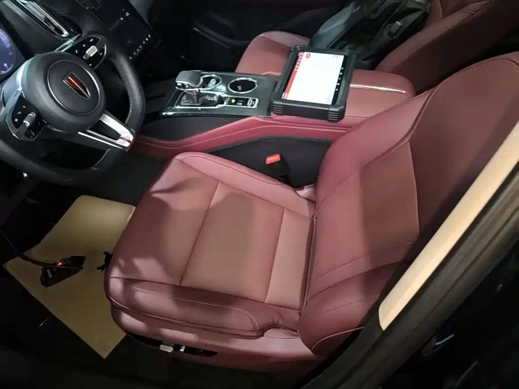 Hongqi Hongqi HS3 PHEV — миниатюра 15