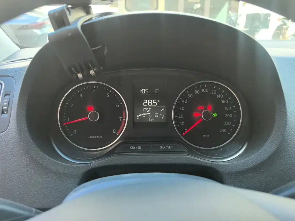 Volkswagen Polo — миниатюра 7
