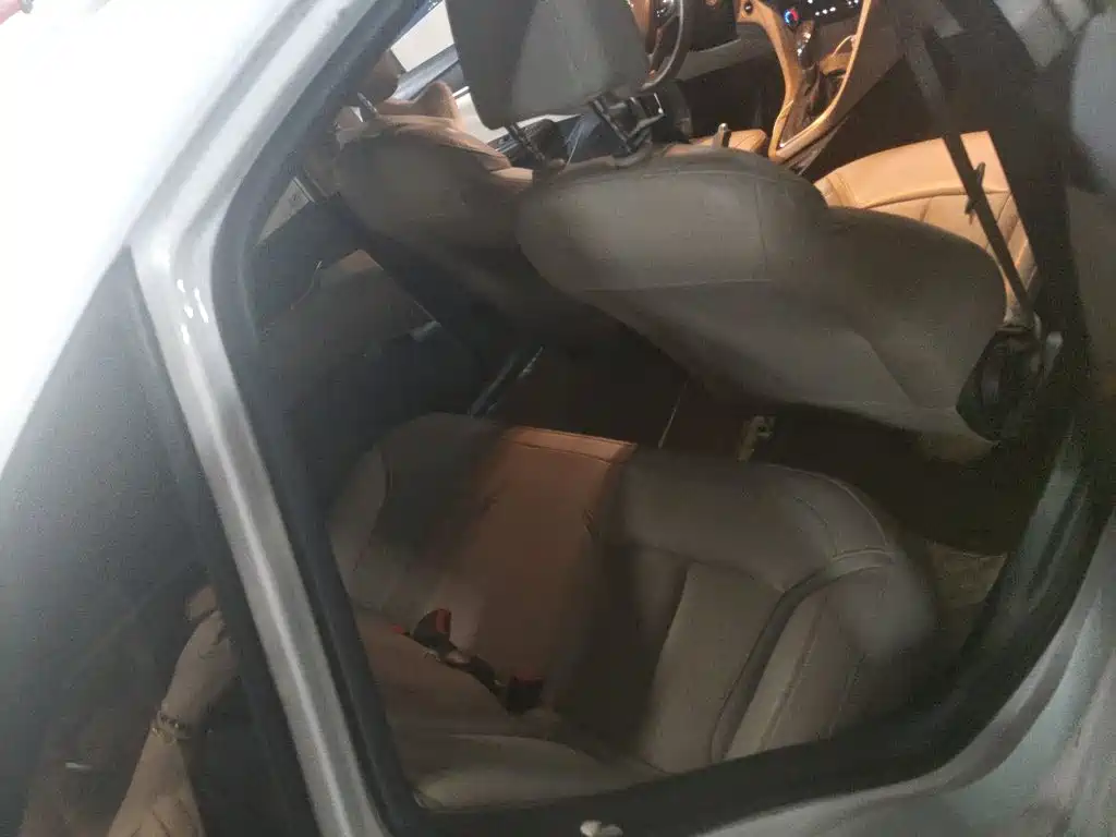 Buick Excelle — миниатюра 20