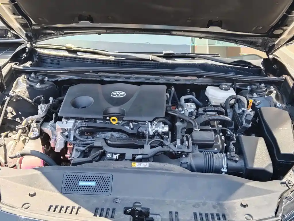 Toyota Camry — миниатюра 7