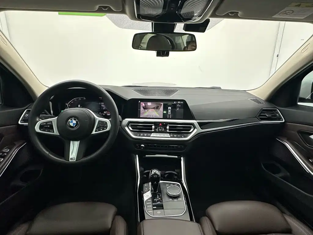 BMW 3 Series — миниатюра 12