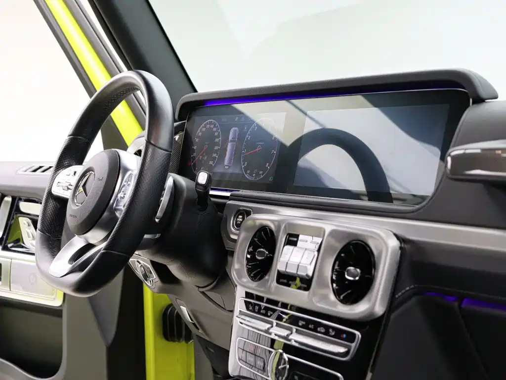 Mercedes-Benz G-Class — миниатюра 13