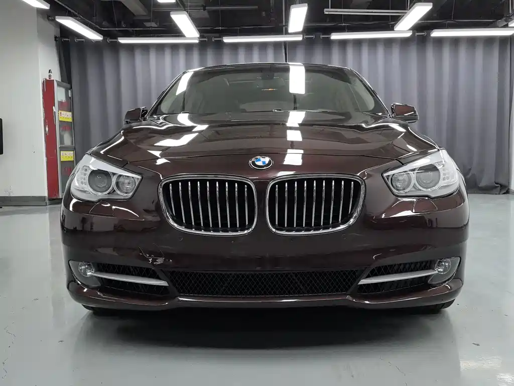 BMW 5 Series GT 5 GT 2010 535i Lead