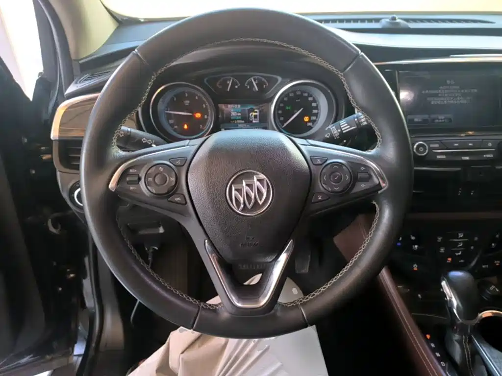 Buick Envision Plus — миниатюра 11
