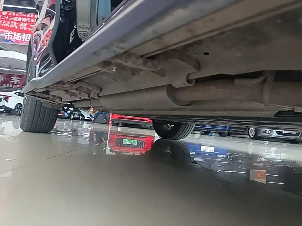 BYD Tang New Energy — миниатюра 21