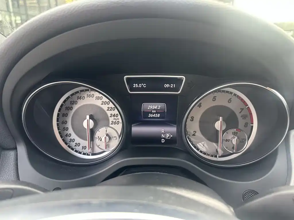 Mercedes-Benz CLA (Import) — миниатюра 6