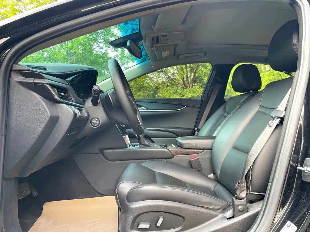Cadillac XTS — миниатюра 9