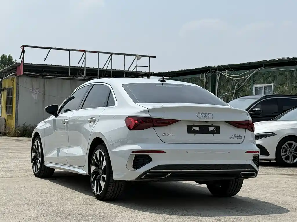 Audi A3 2022 A3L Limousine 35 TFSI Fashion Sport