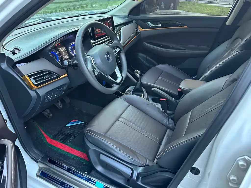 Changan Eado DT — миниатюра 13