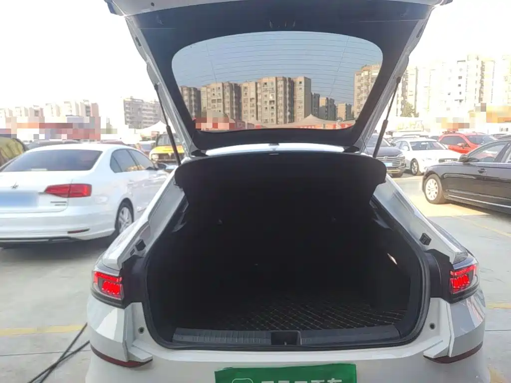 Volkswagen Lamando — миниатюра 19