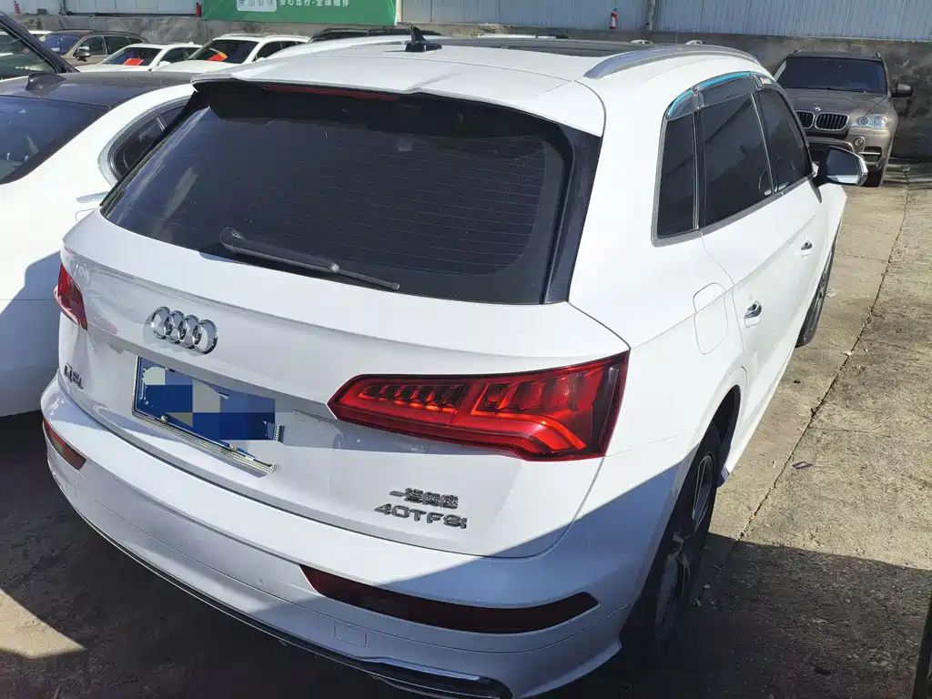 AUDI Q5L