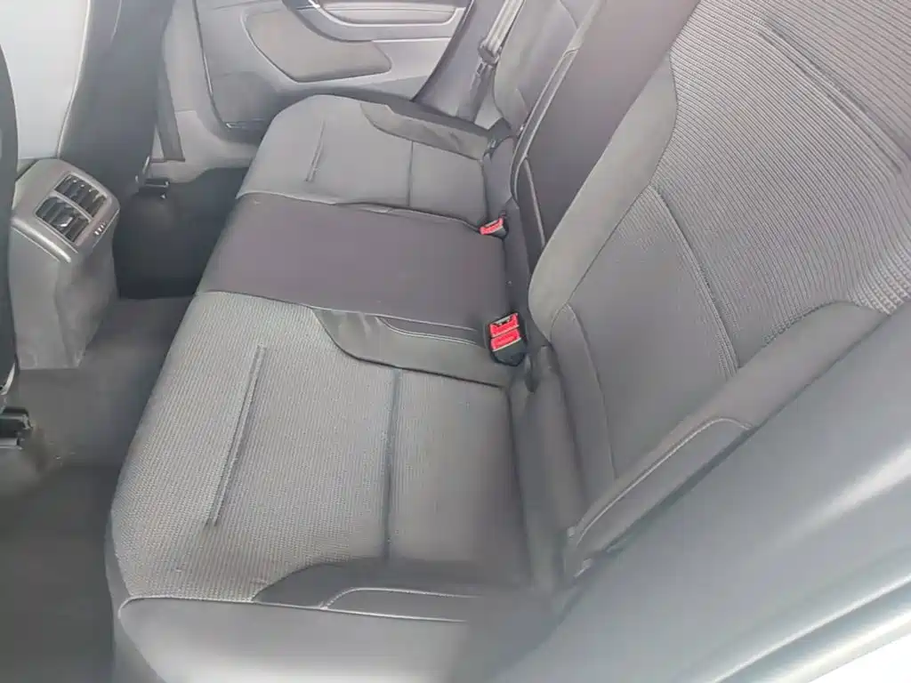 Volkswagen Golf — миниатюра 17