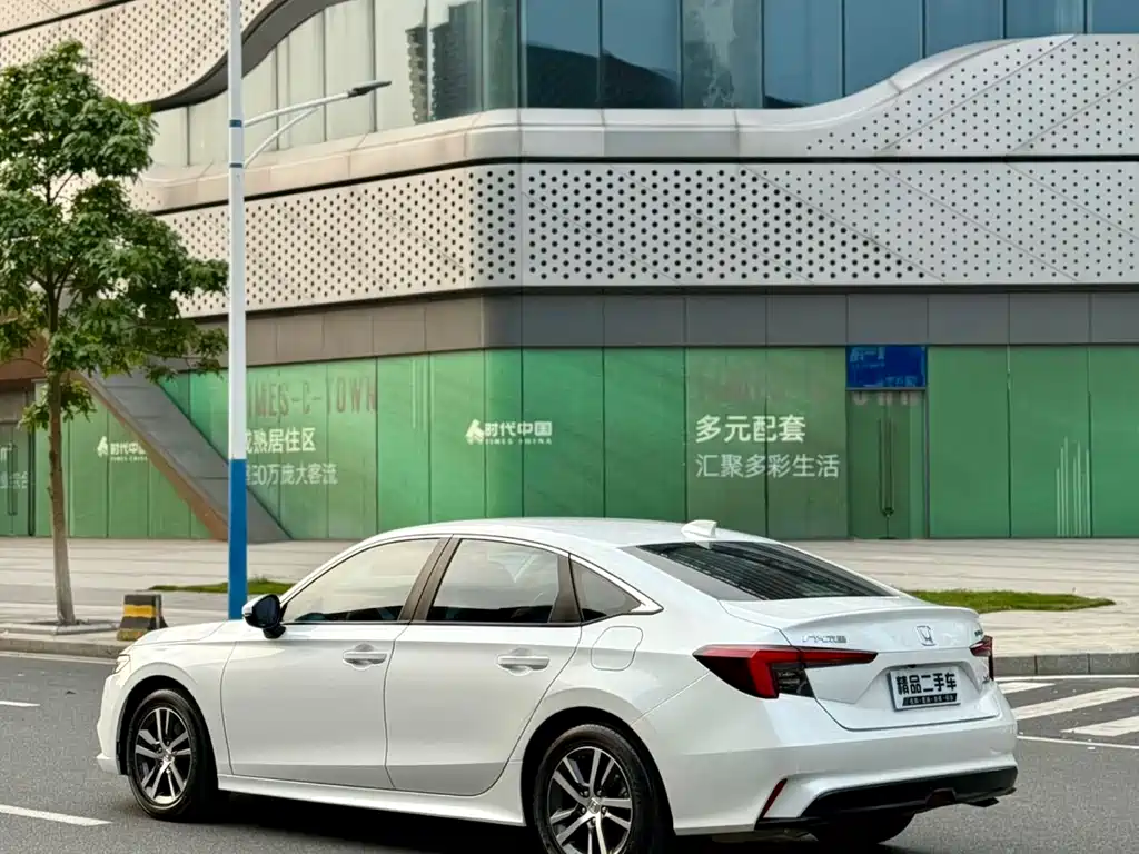 Honda Integra 2023 240TURBO CVT