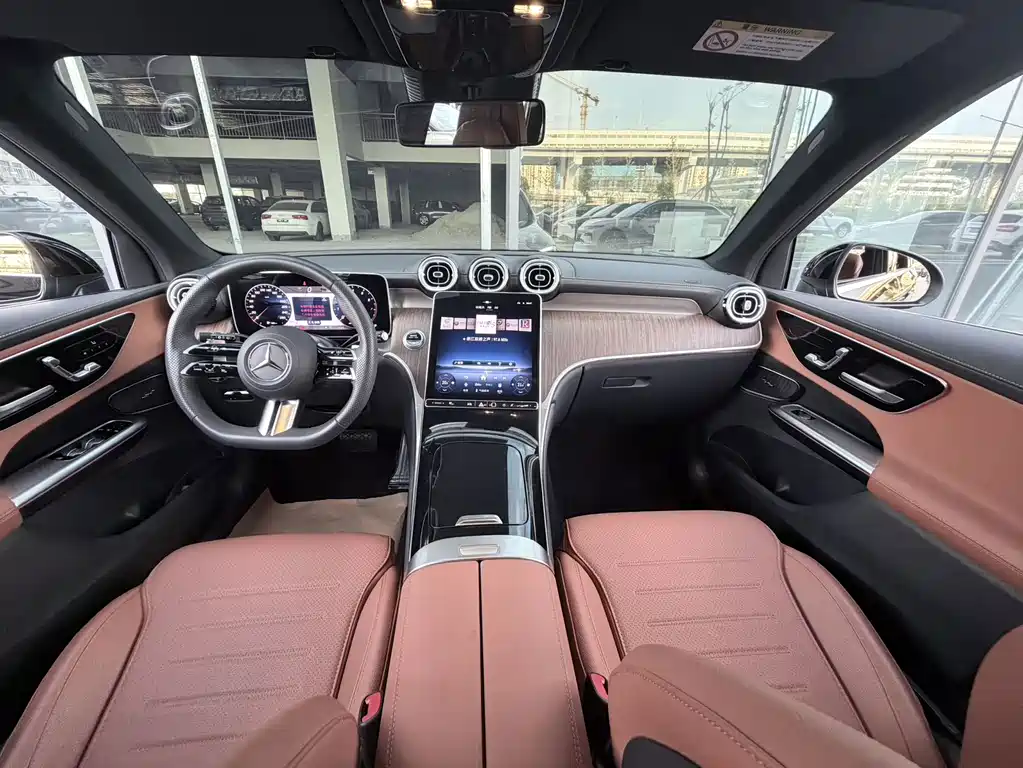 Mercedes-Benz GLC — миниатюра 10