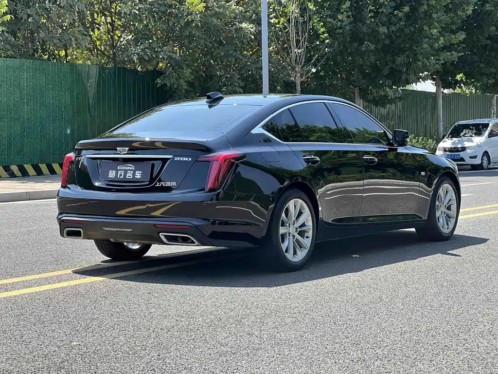 Cadillac CT5 — миниатюра 7