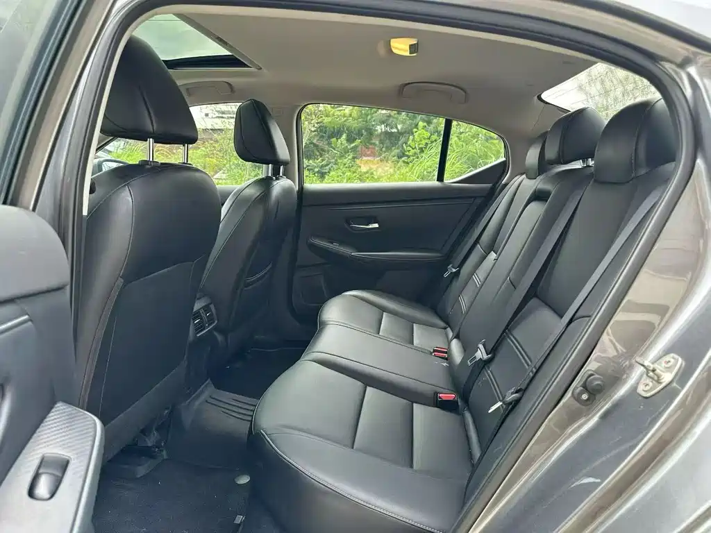 Nissan Sylphy — миниатюра 6