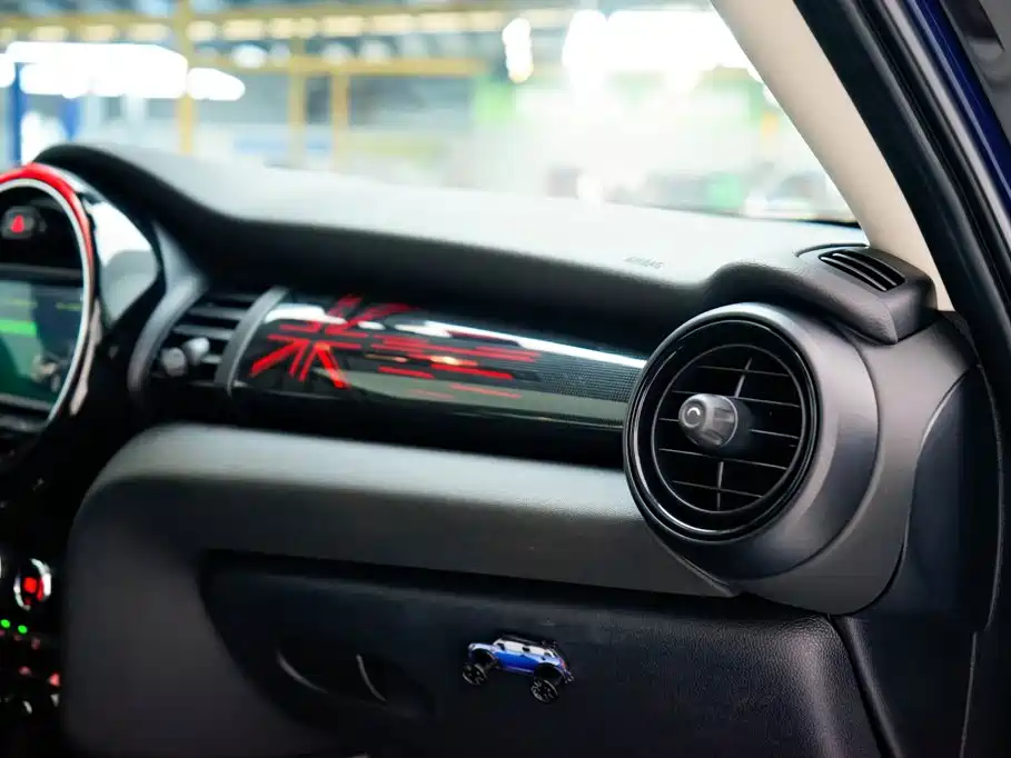 MINI Mini — миниатюра 25