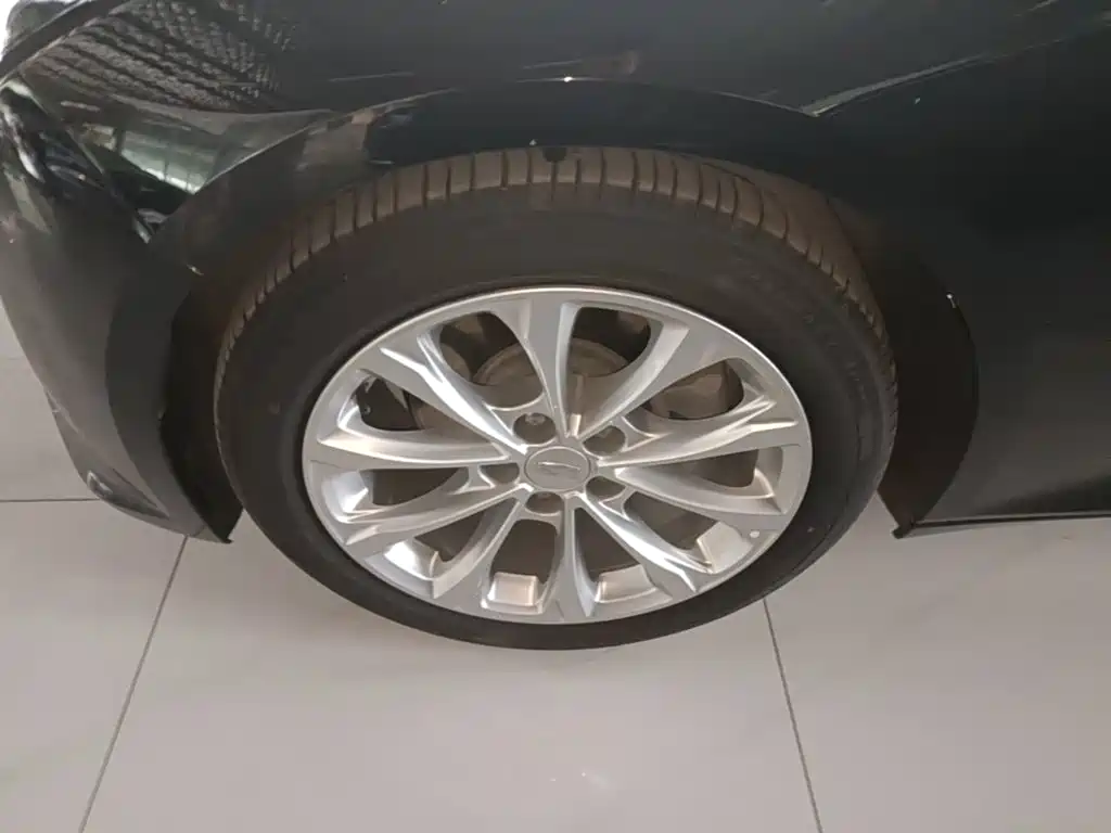 Cadillac CT5 — миниатюра 23
