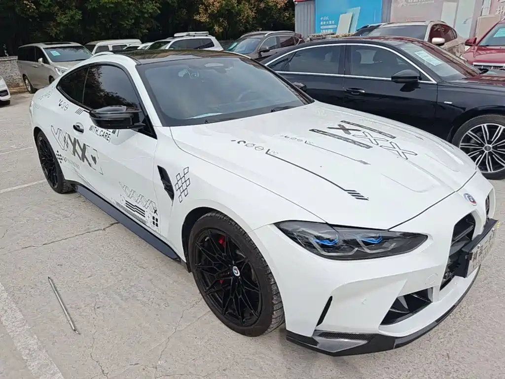 BMW M4 — миниатюра 4