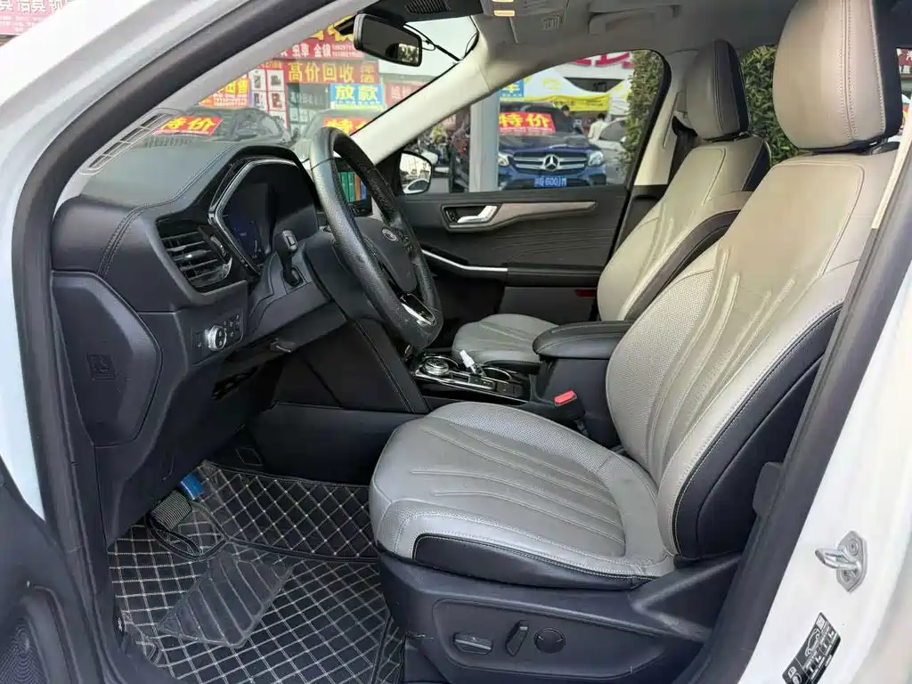 Ford Escape — миниатюра 4