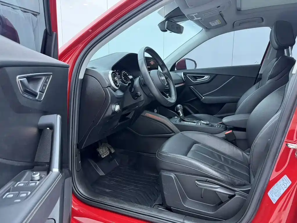 Audi Q2L — миниатюра 7