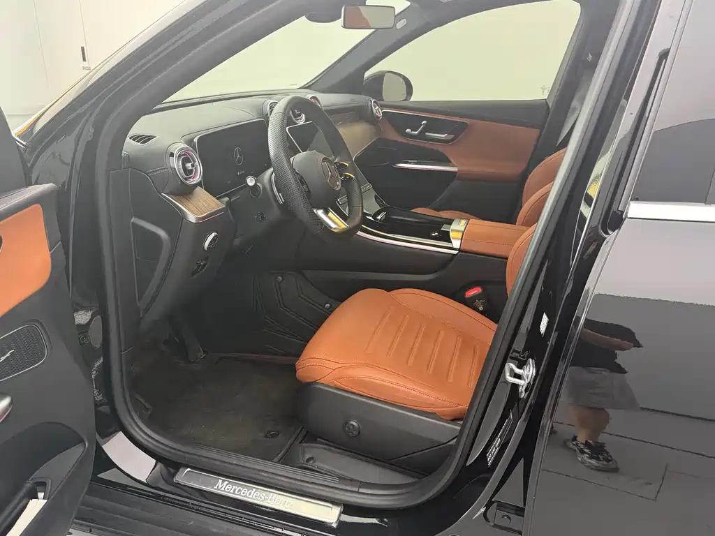 Mercedes-Benz GLC 2024 GLC 300 L 4MATIC 5 мест