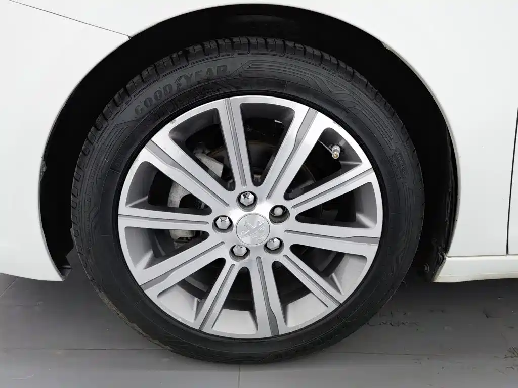 Peugeot 408 — миниатюра 17