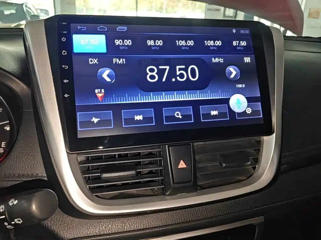 Toyota Yaris L — миниатюра 13