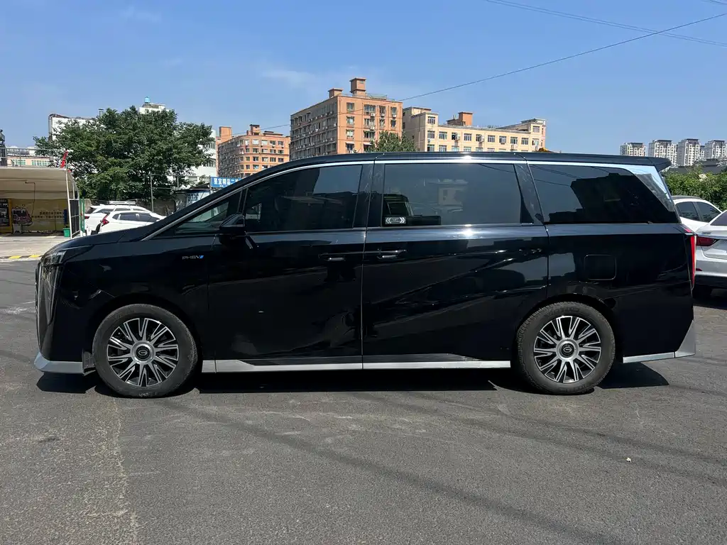 GAC Motor Trumpchi E9 — миниатюра 4