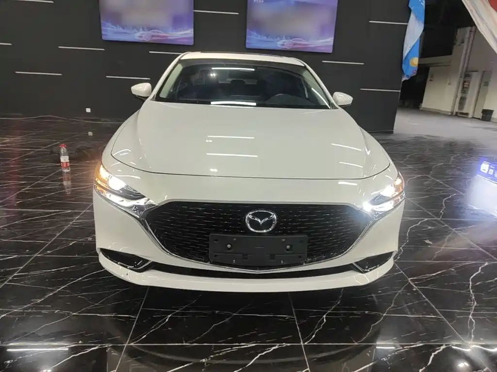 Mazda 3 Axela — миниатюра 3