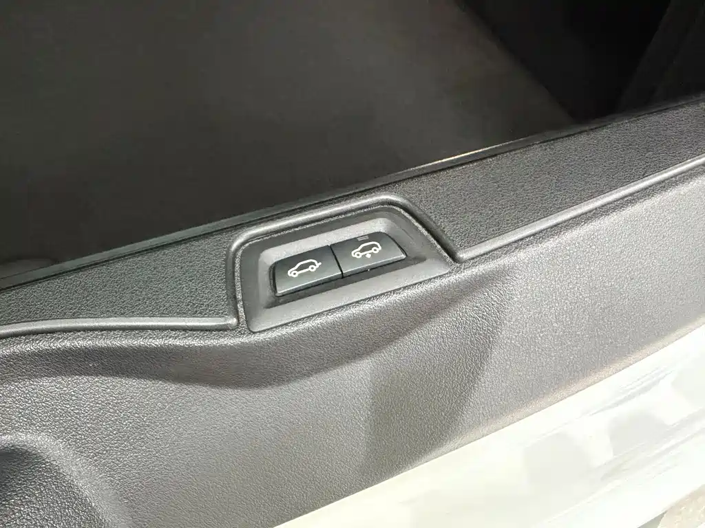 BMW X5 (Import) — миниатюра 26