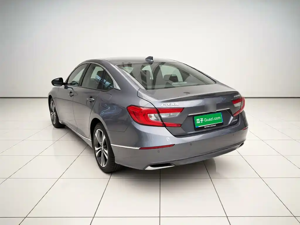 Honda Accord — миниатюра 4