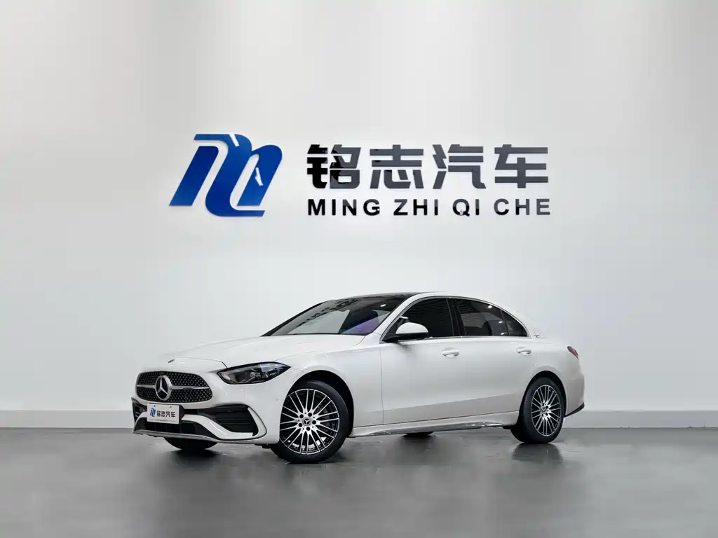 Mercedes-Benz C-Class — миниатюра 2