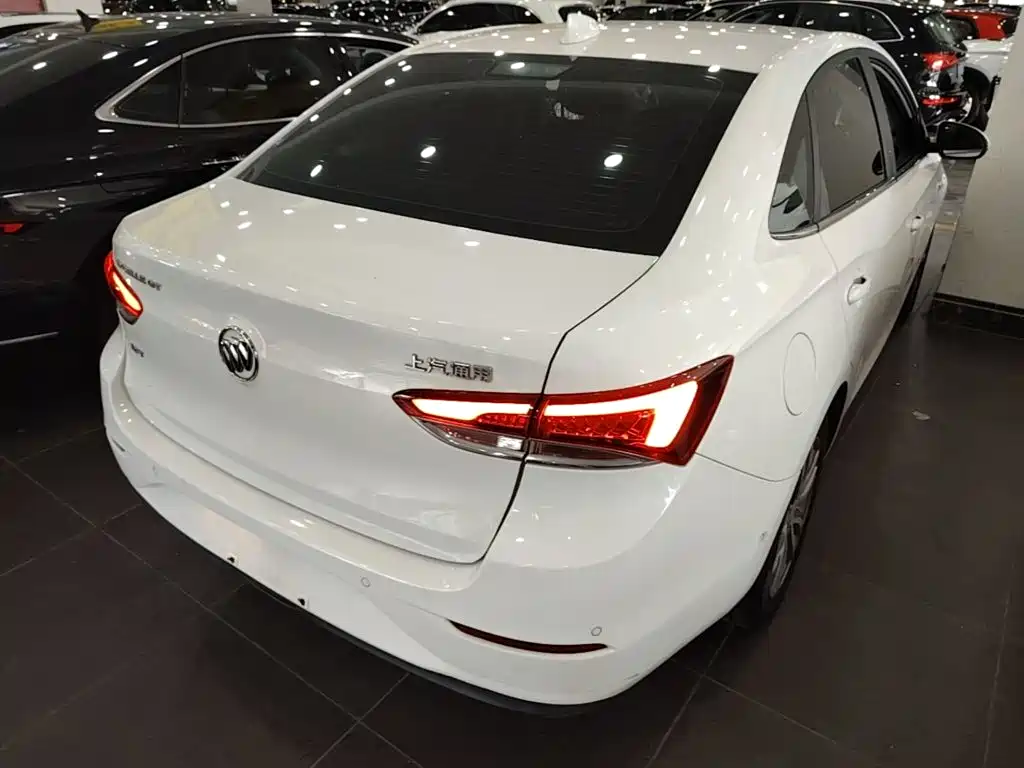 Buick Excelle — миниатюра 7