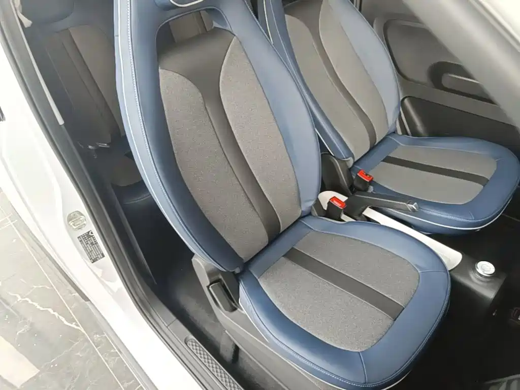 Wuling MINIEV — миниатюра 25