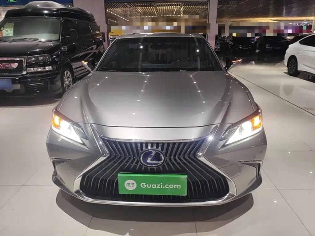 Lexus ES — миниатюра 3