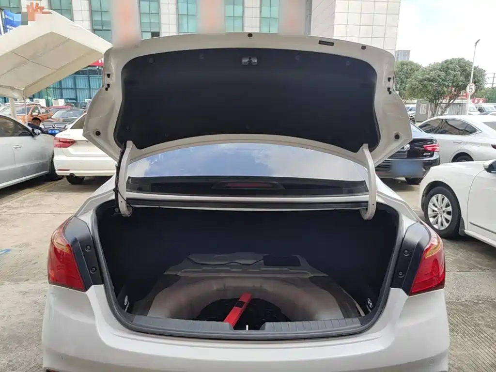 Hyundai Mistra — миниатюра 19